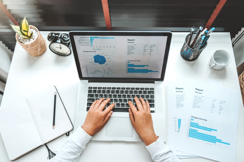 Obligation to Withhold the Payroll Tax to those who provide services of person supply